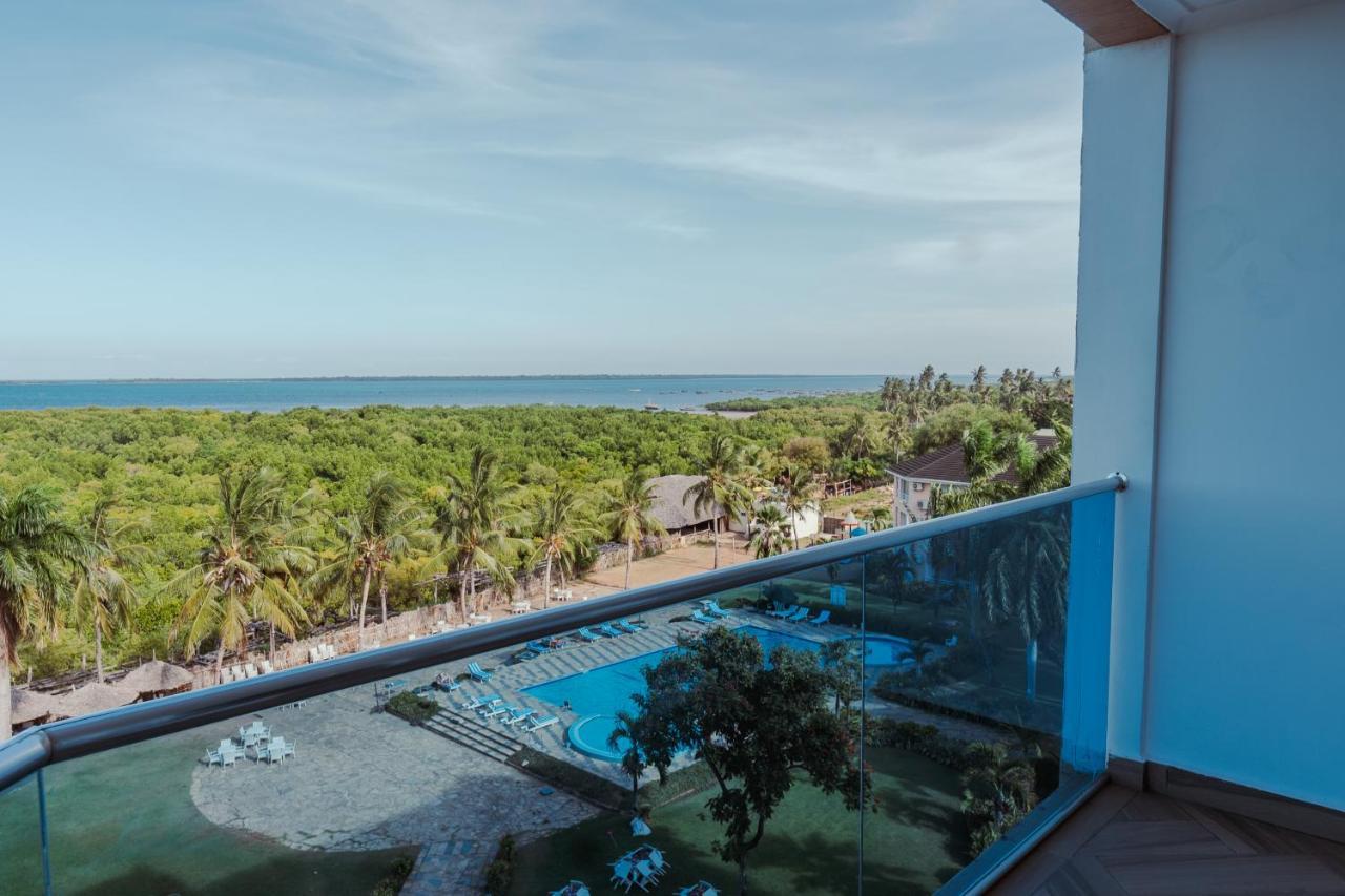 Tanga Beach Resort & Spa Eksteriør bilde